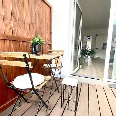 Апартаменты Modernes Trierer Cityloft Mit Grossem Balkon *