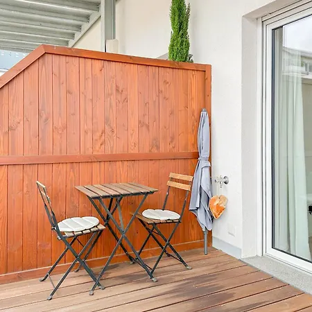 Modernes Trierer Cityloft Mit Großem Balkon Apartment