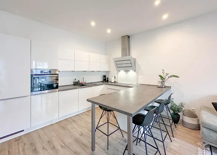 아파트 Modernes Trierer Cityloft Mit Grossem Balkon *